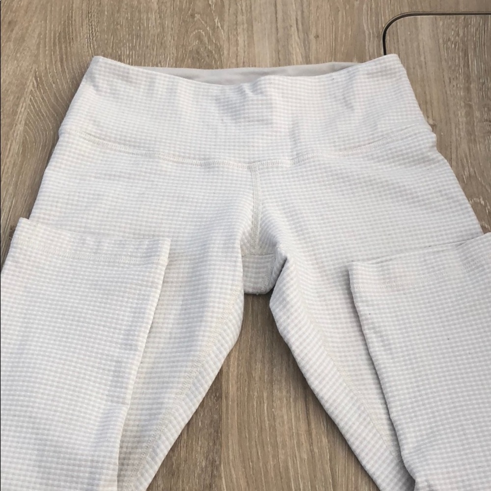 Lululemon winder under Crop gingham